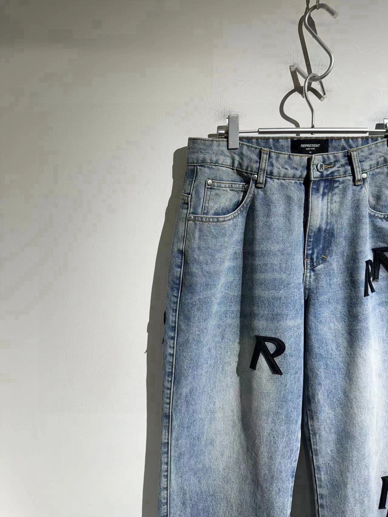 wg.luxury- R5pr5s59t R3 Initial item:D-F054J2129